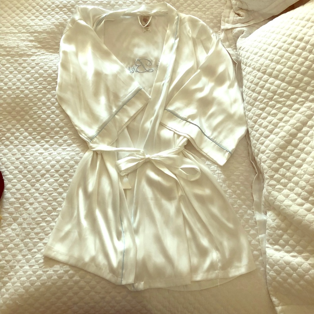 Short satin bridal wrap